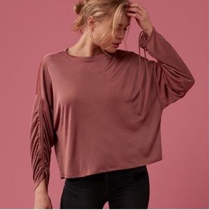 Express scrunch and tie sleeve top